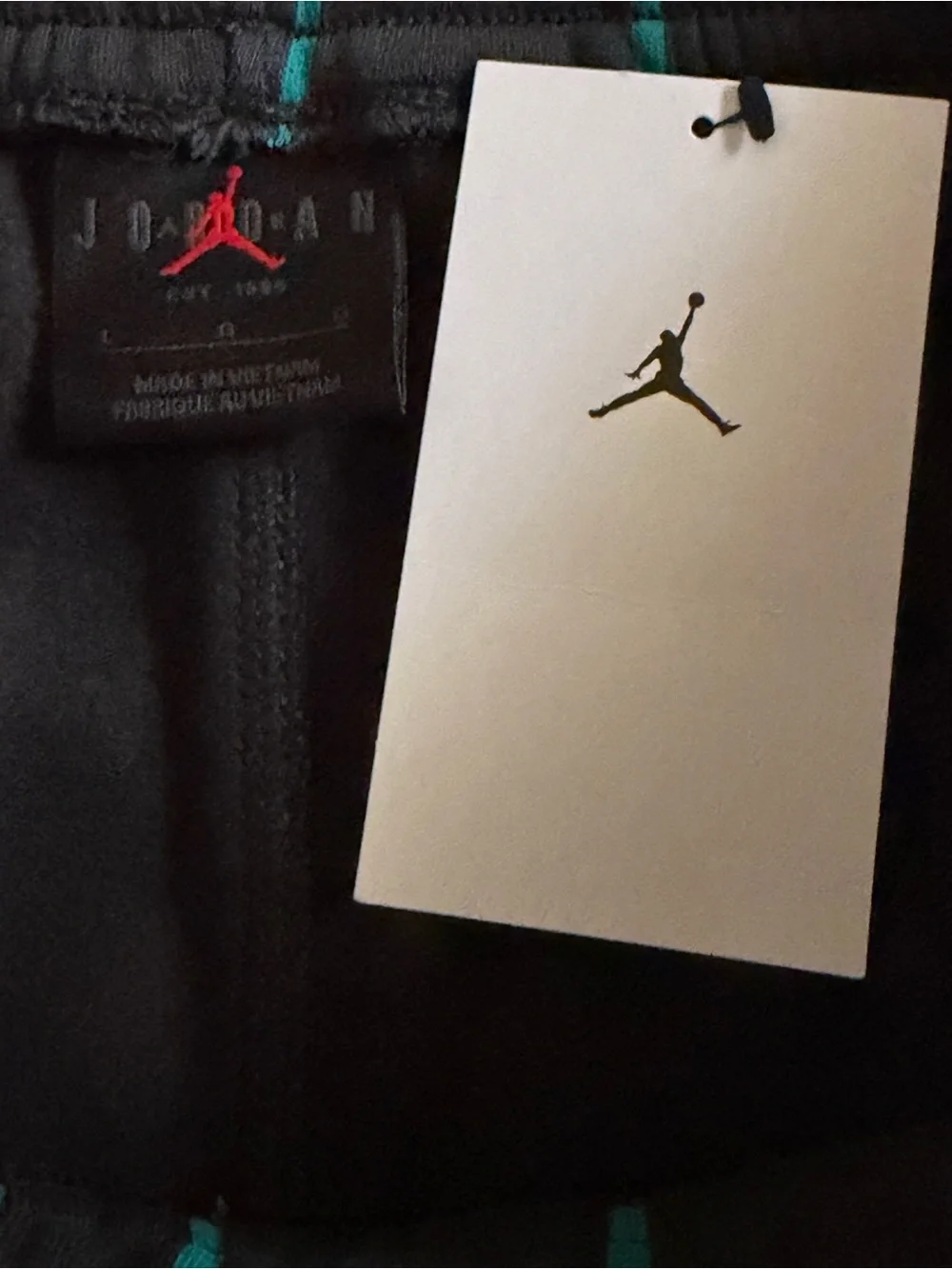 Authentic Nike Air Jordan Brooklyn Men’s Short Size L